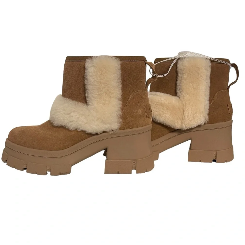 UGG see photos